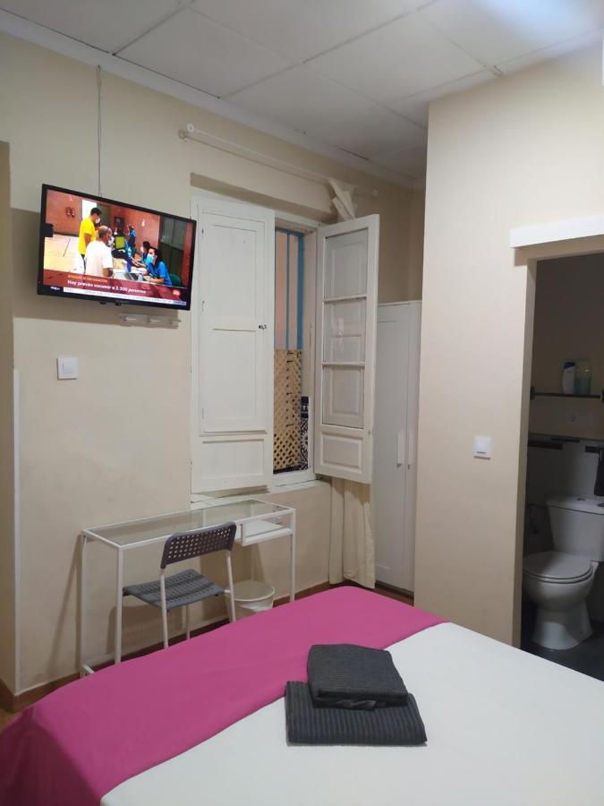 Pension Azahar Seville Exterior photo